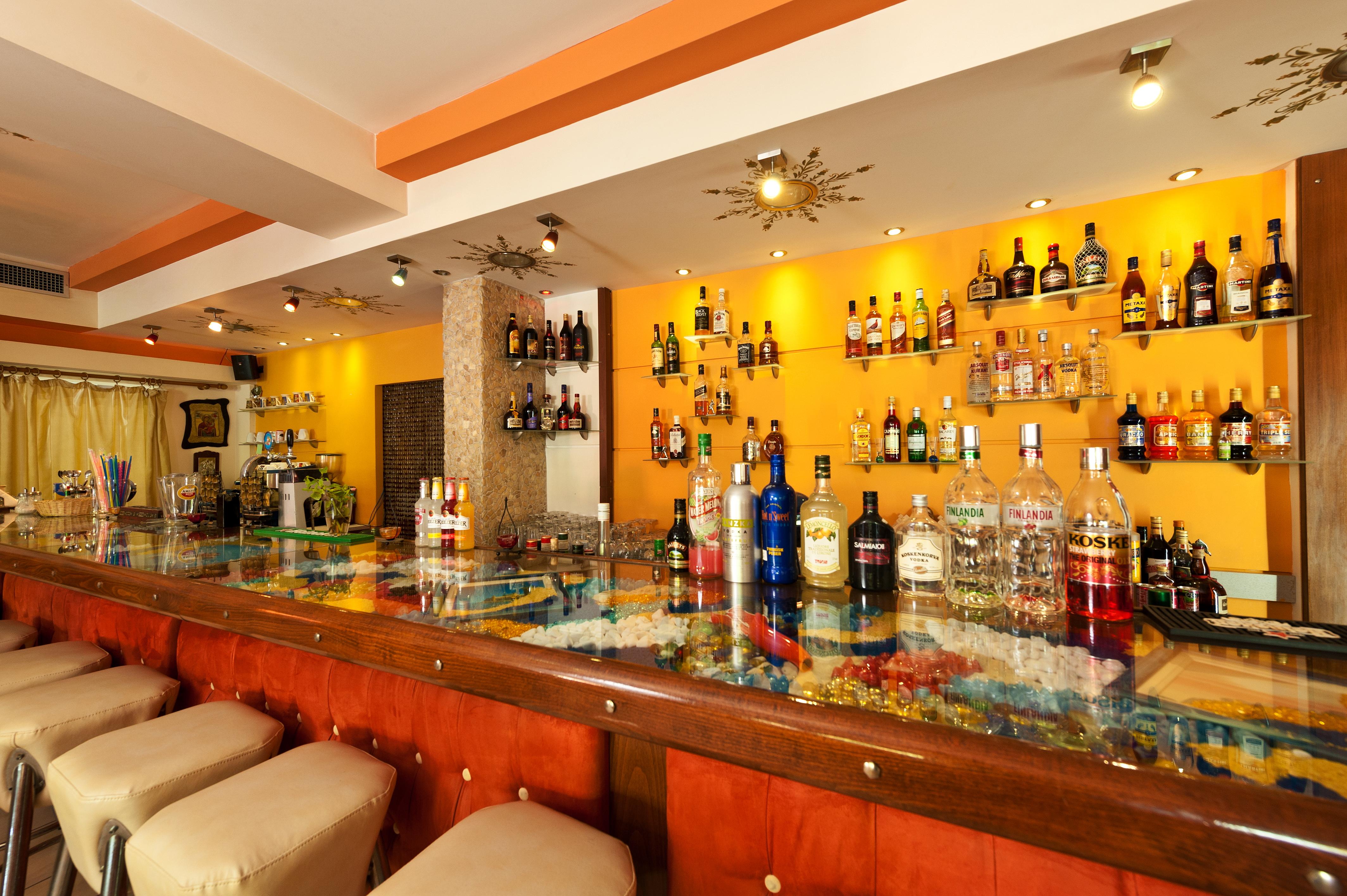 Alea Hotel Apartments Ялиссос Экстерьер фото