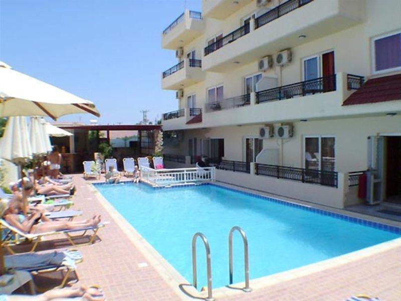 Alea Hotel Apartments Ялиссос Экстерьер фото